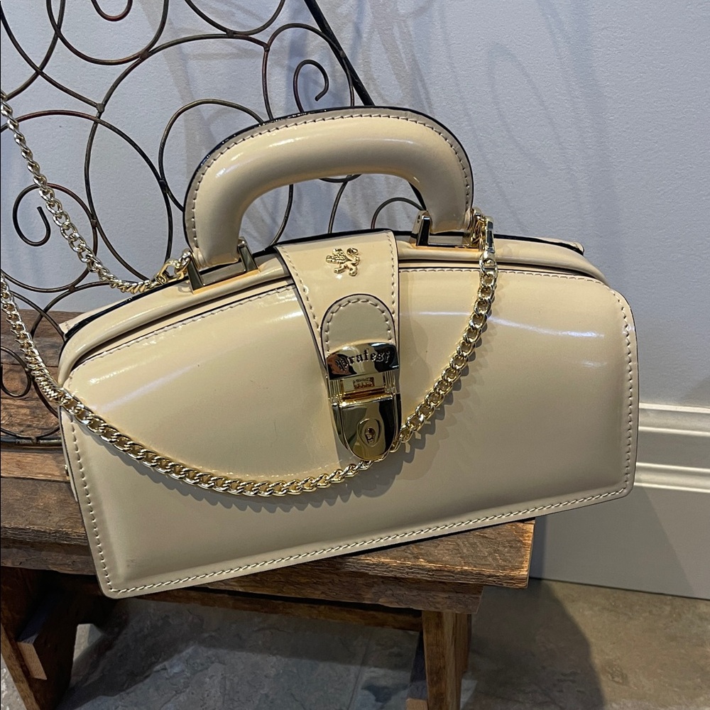 🆕 Pratesi Patent Leather Top Handle Italian Satchel